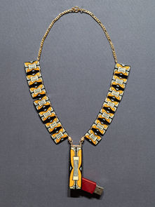 4 Generations and 4 Gigs of Memory Necklace writeup from IAIA Museum of Contemporary Native Arts