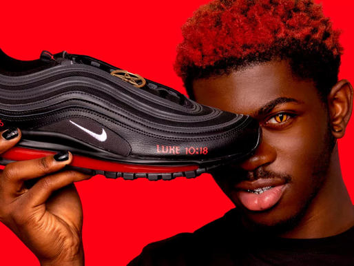 A Nike e satanás 666’ com sangue humano (O SATANISMO está em alta)