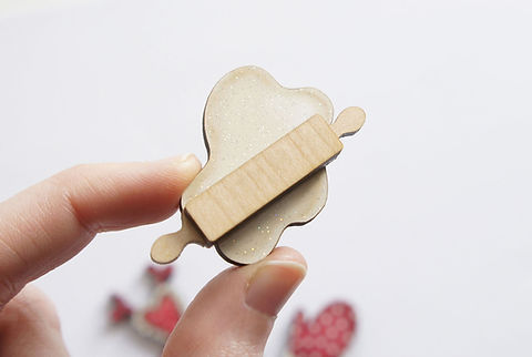 Thumbnail: Pack of 3 Pastry Brooches