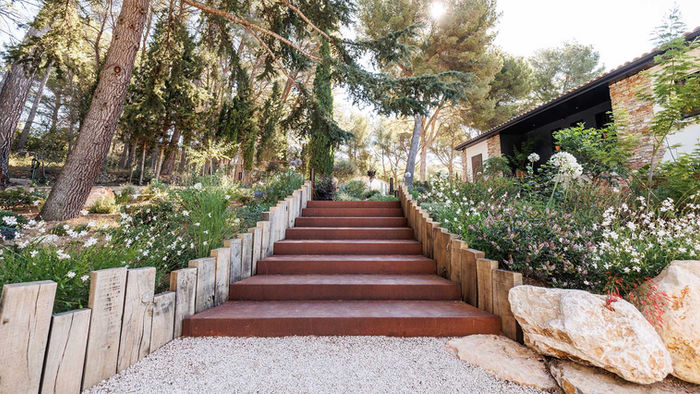 Escalier en acier corten sur-mesure