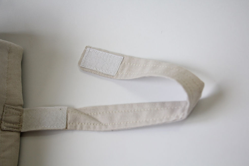 תמונה ממוזערת: סינר הנקה חום-שמנת