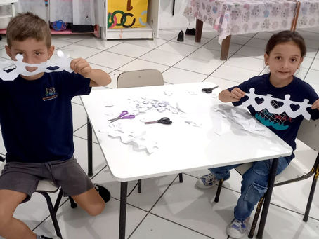 Sexta-feira | 08/05/2026👩‍🏫 Milliane  💖 Tema: Quando tenho empatia, me vejo no lugar do outro / Dia das Mães.