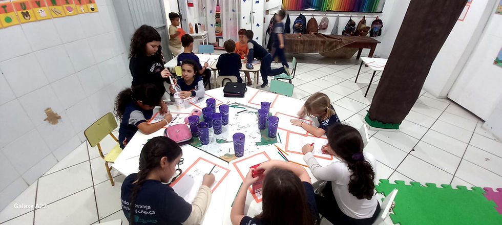 📅 Segunda-feira | 03/08/2026👩🏫 Milliane🎒🖍️ Tema: Volta às aulas com história para contar.