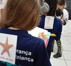 📅 Terça-feira, 22/09/2026👩🏫Sandra Ogg📚 Tema: Com letras, sílabas e palavras, eu brinco, eu aprendo! ✏️📖