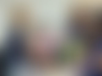 Segunda-feira • 17/11/2025👧👦 Turma 10 a 14 anos💇♀️Tema: Cor e Brilho