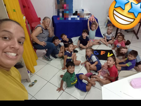 Sexta-feira | 06/03/2026👩🏫 Sandra Ogg Tema: Cuidar, proteger e respeitar as mulheres é construir um mundo melhor.