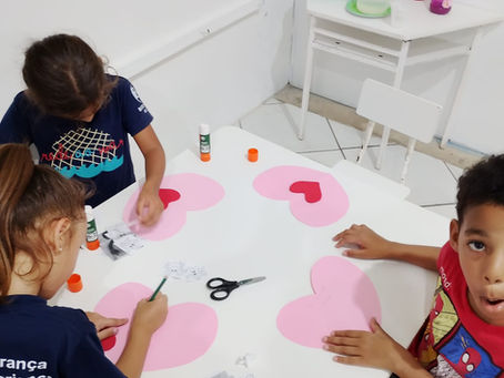 Sexta-feira | 06/03/2026👩🏫 Teresinha –🌸 Tema: Dia da Mulher