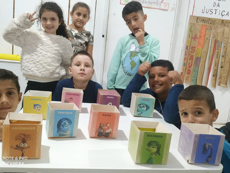 04 de Setembro 24 Atividades de 6 e 9 Â anos - Filme Divertidamente