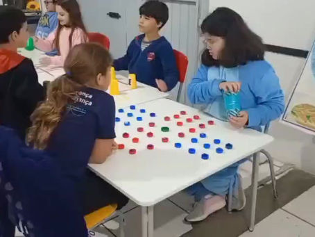 📅 Quinta-feira – 09/10/2025 👧🏽👦🏻 Turma de Reforço (7 a 9 anos)