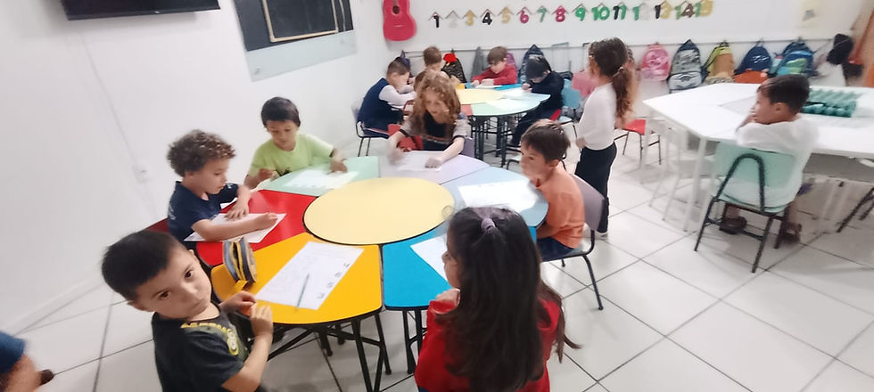 Quinta-feira, 08/10/2026👩🏫 Teresinha🐾🔢 BRINCANDO, CONTANDO E APRENDENDO!