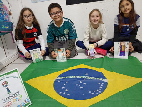 📅 Sexta-feira | 03/07/2026👩🏫 Professora Sandra Ogg⚽🌍 A IMAGINAÇÃO ENTROU EM CAMPO E A CRIATIVIDADE MARCOU UM GOLAÇO! 🎨🏆