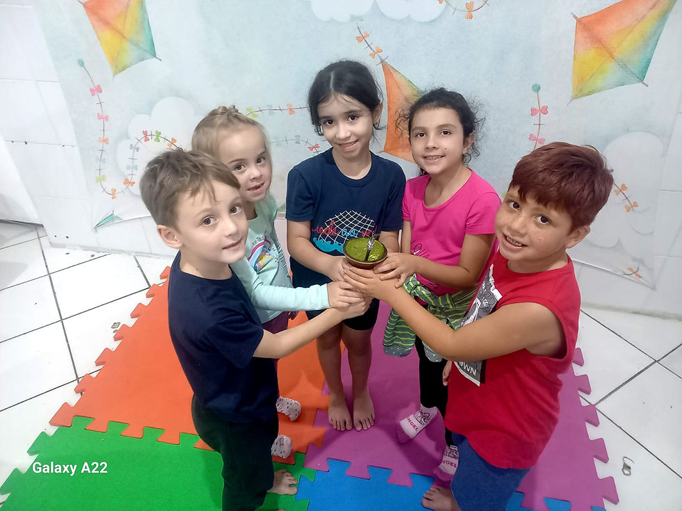 📅 Segunda-feira | 04/05/2026👩‍🏫 Milliane 🌎 Tema: “Queríamos ser país”