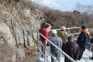 p004.jpg