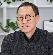 법무법인 디라이트_조원희 대표변호사_edited.jpg