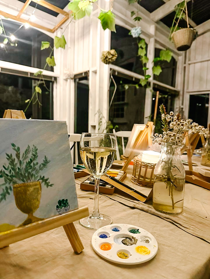 6E641A56-AC75-475B-A6FD-7C6F79B902FF