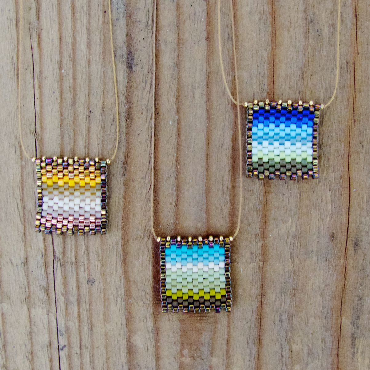 MAGIC CARPET NECKLACE