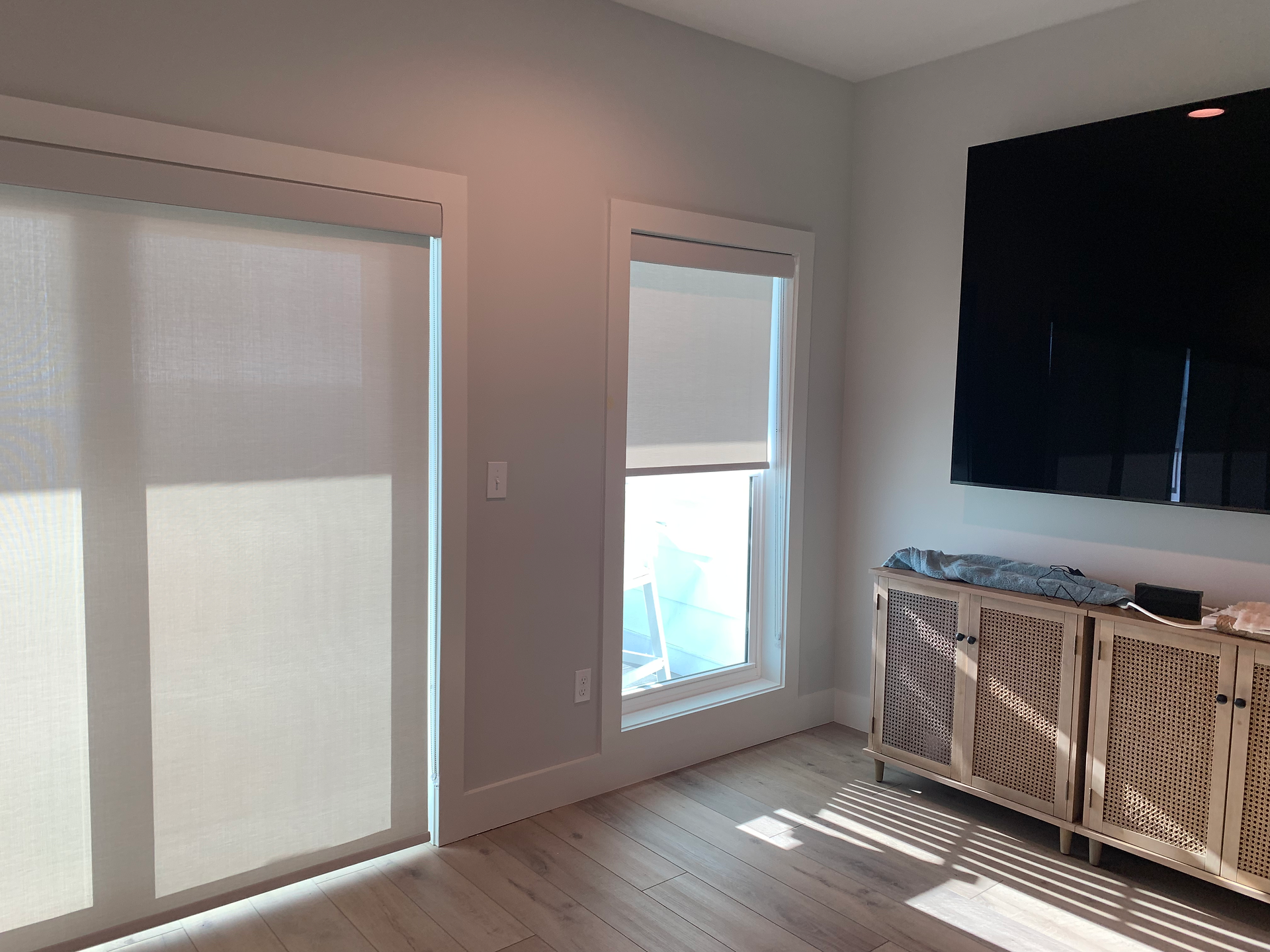 Graber Solar Roller Shades 1% Openness Factor
