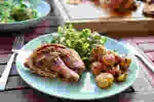 Roadkill Chicken mit Smashed Potatoes Grillhähnchen Elektrogrill