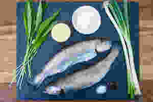 Zutaten Forelle Fisch Grill grüner Sparger Low Carb Rezept Grill BBQ Elektrogrill