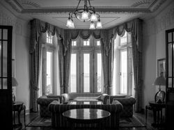 SALON-DEL-PALACIO-DE-VERANO
