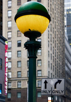 FAROLA-DE-MANHATTAN