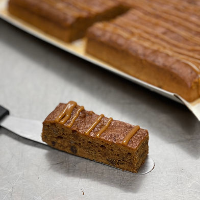 Toffee, Pecan & Caramel Sponge Traycake