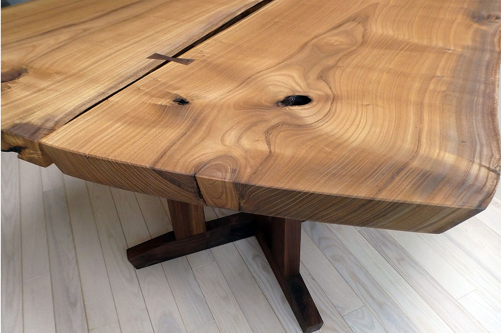 サムネイル： Ma Dining Table - Catalpa with Walnut Dutchman and Base