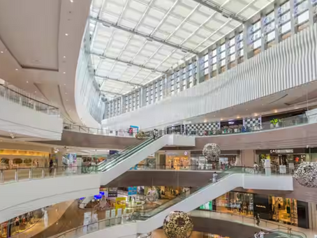India’s mall sector is bucking the global retail downturn as Western malls struggle with closures and vacancies. Anarock says strong consumer demand, a young population, low retail supply, and limited e-commerce penetration are driving growth. With near-full occupancy and lifestyle-led formats, Indian malls could attract $3.5 billion in investment over three years.