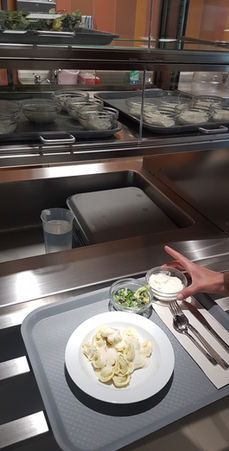 Mittagessen Mensa Hans Thoma Schule