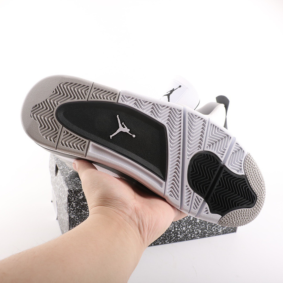 Thumbnail: MILITARY BACK 4s - AJ IV