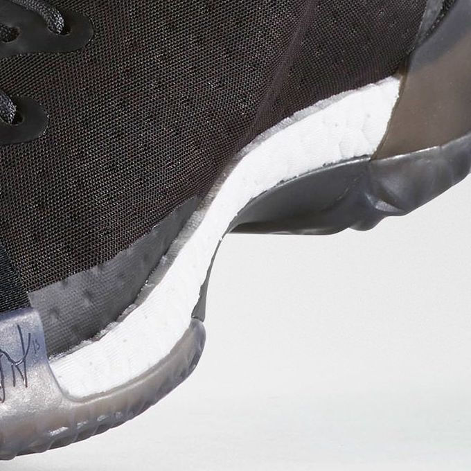 Uncagged boost in lateral side