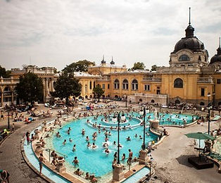 MAG18_SEPTOCT_TR090618_Budapest01.jpg