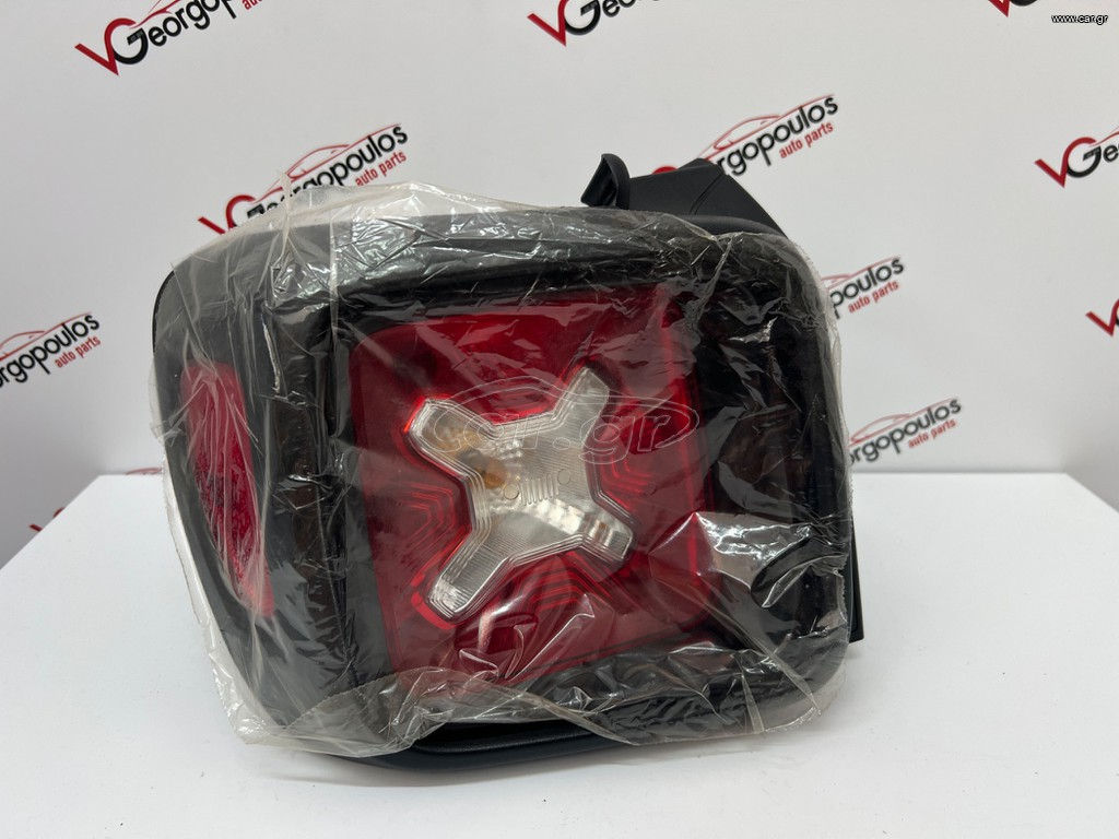 Φανάρι πίσω αριστερά JEEP Renegade 14-18 52109475