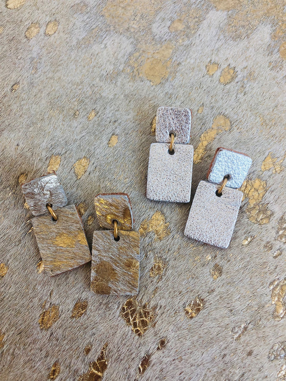 Thumbnail: Medium Lightweight Genuine Leather Earrings