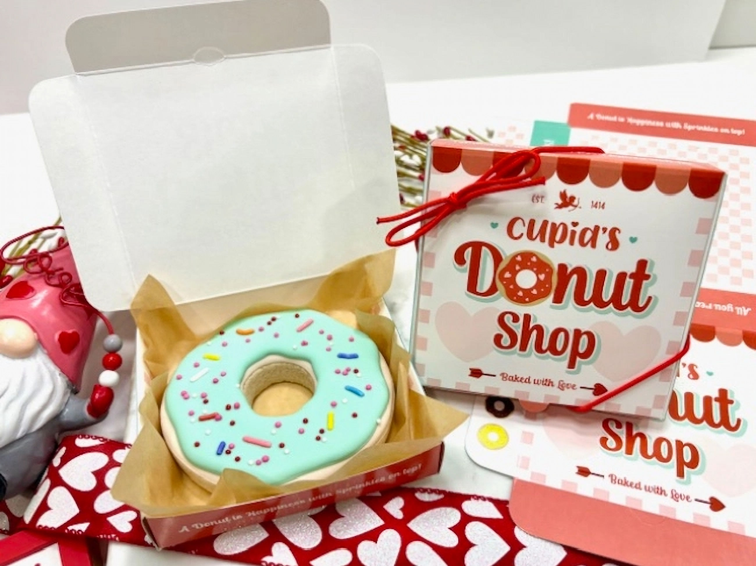 Cupid's Donut Box
