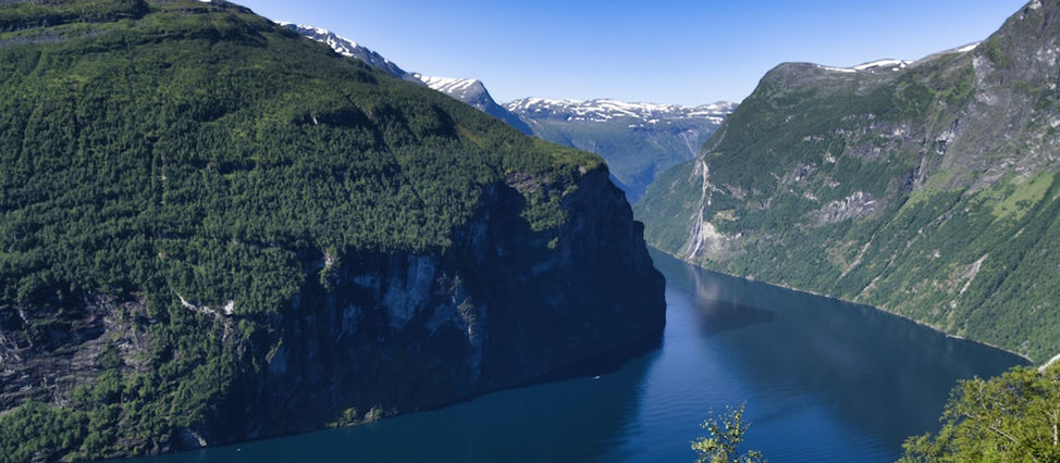 fjords montagne ciel bleu