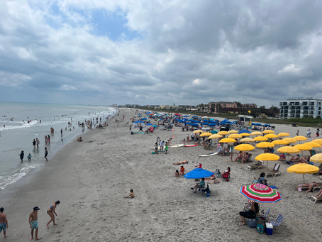 A Day in a Sleepy Surf Town 