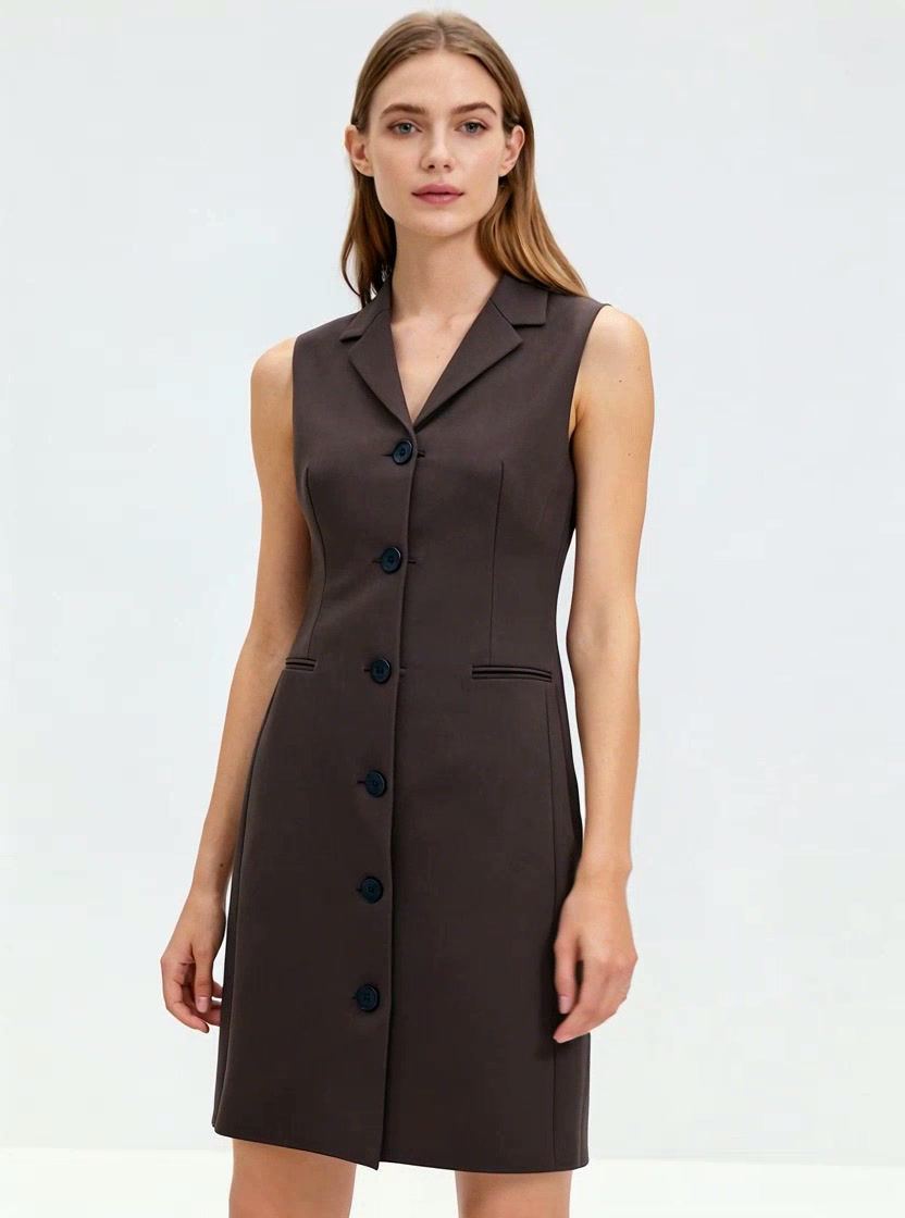 תמונה ממוזערת: Buttoned dress