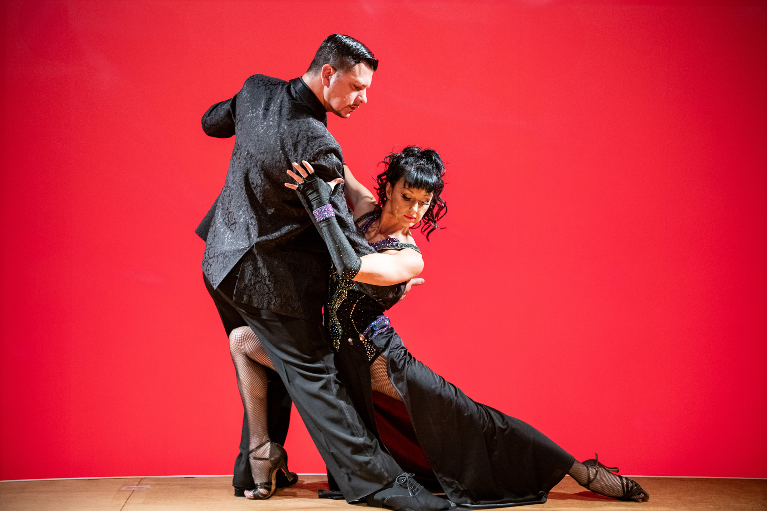 横浜アルゼンチンタンゴ講師紹介｜NRG SPACE｜セサル・カニサレス