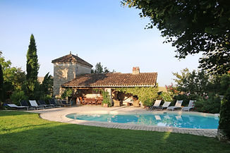 4-Across-the-garden-and-Pool-to-the-Pool-House--scaled.jpg