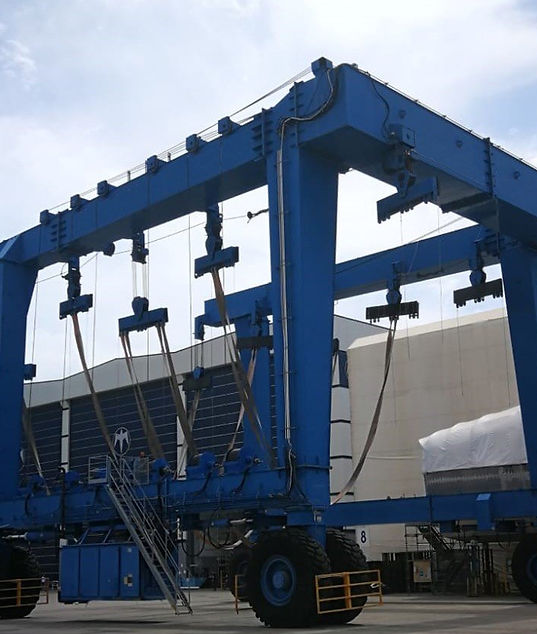 Mobile Boat Hoist LBS 700 .jpeg