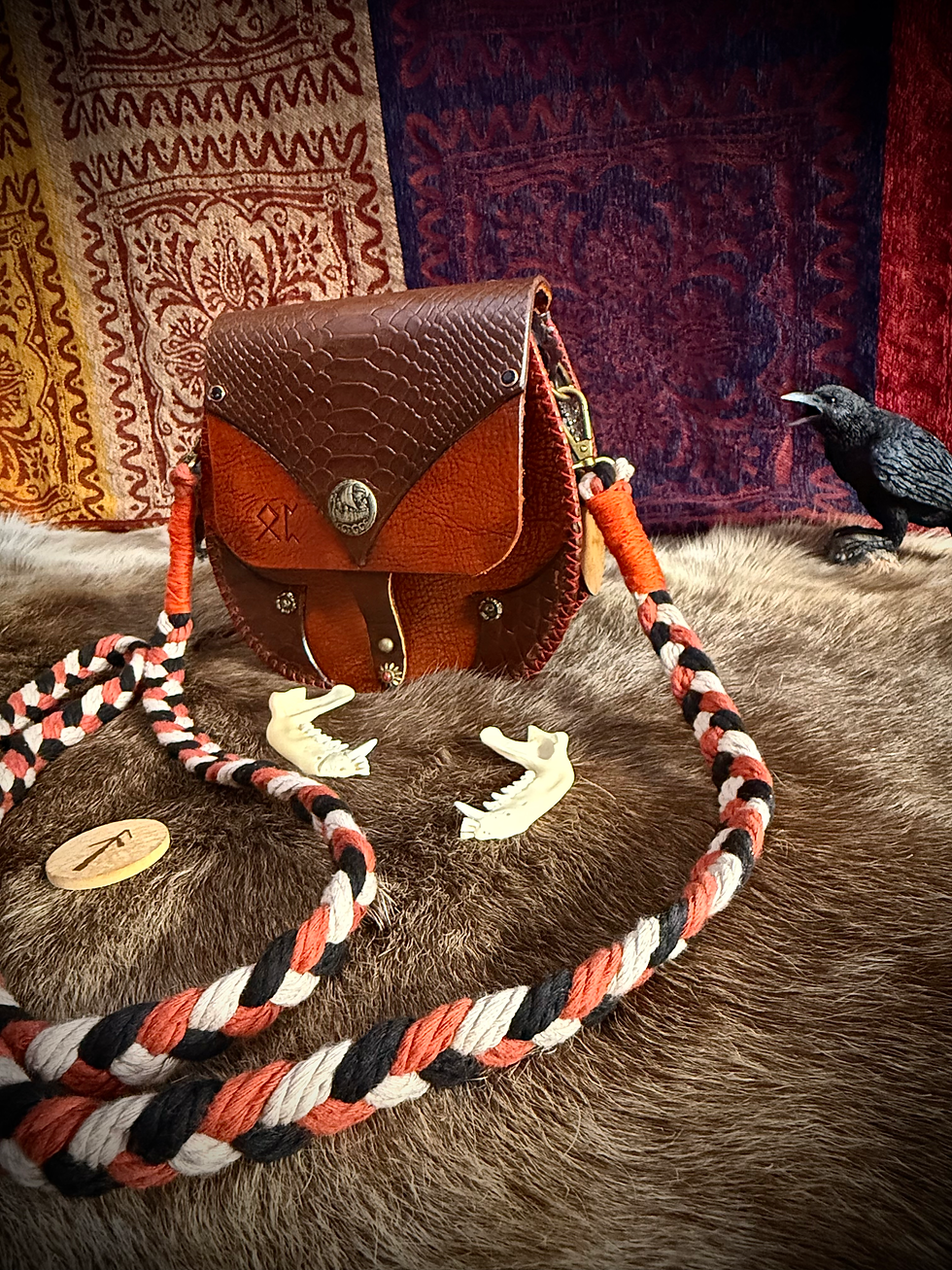 Thumbnail: The Wanderer Handbag