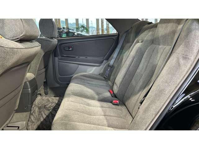 Thumbnail: TOYOTA MARK II 2000