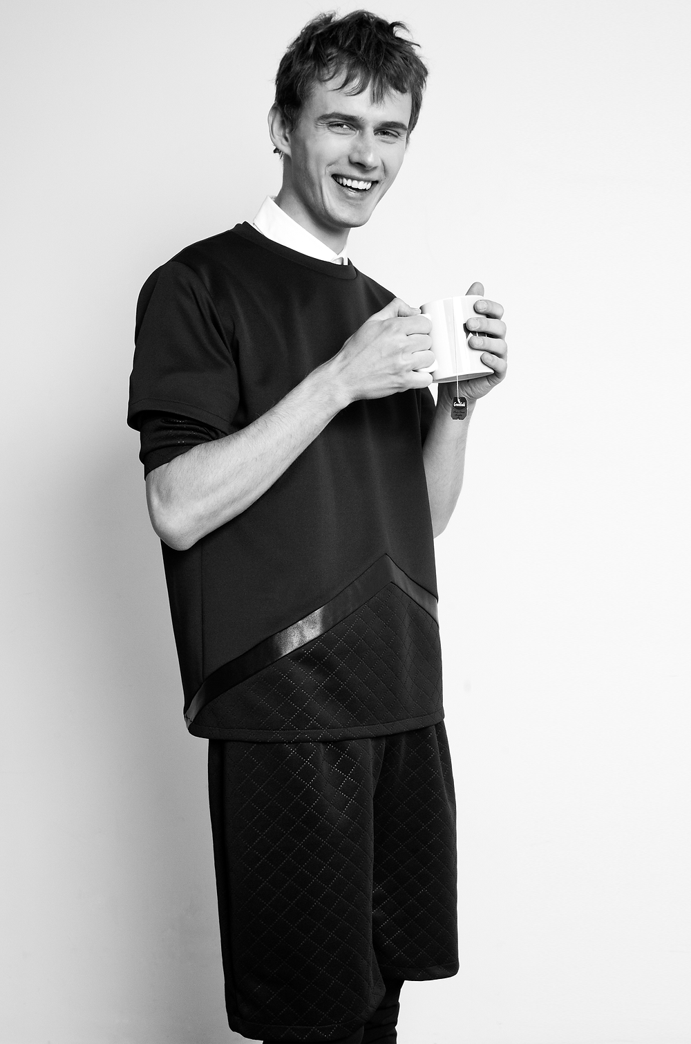 Eliran Nargassi AW 15-16 Catalogue Photographer Merav Ben Loulou (1).png