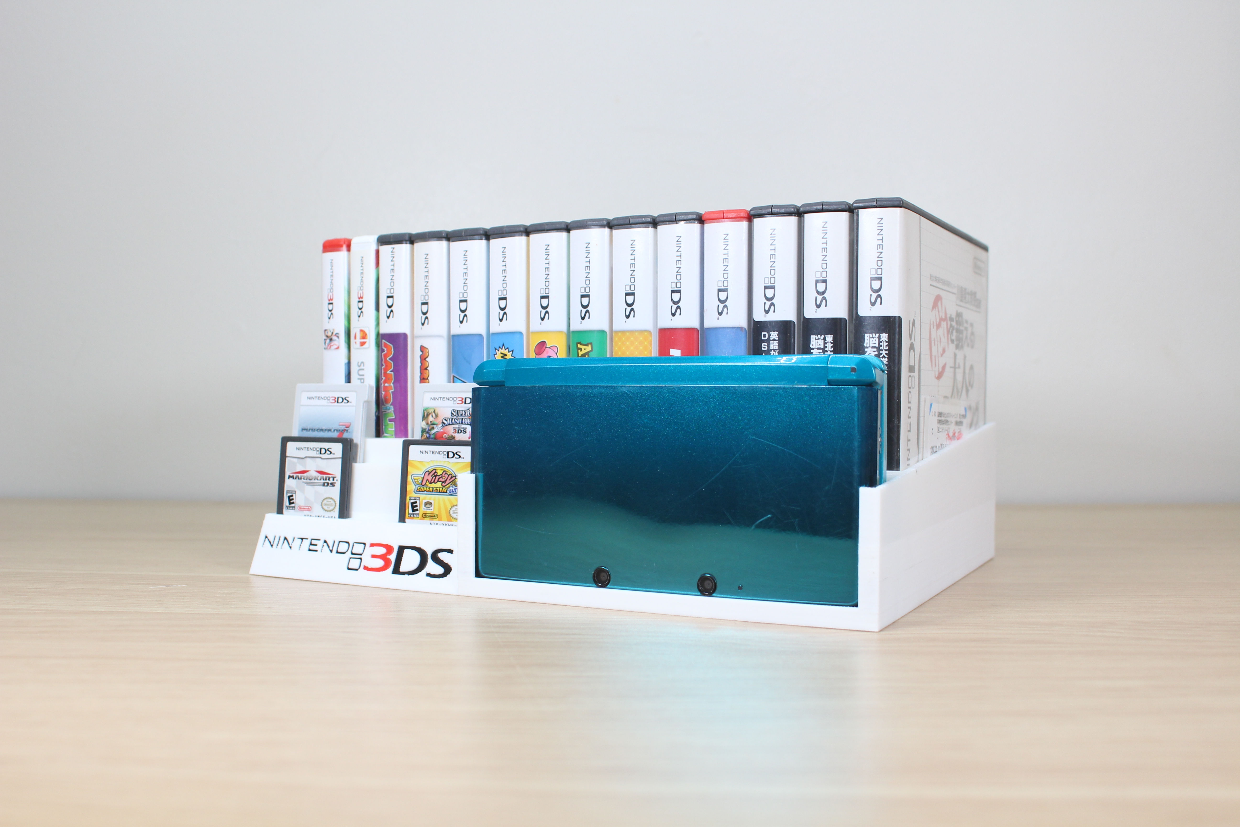 Nintendo 3DS Original and Game Display Stand