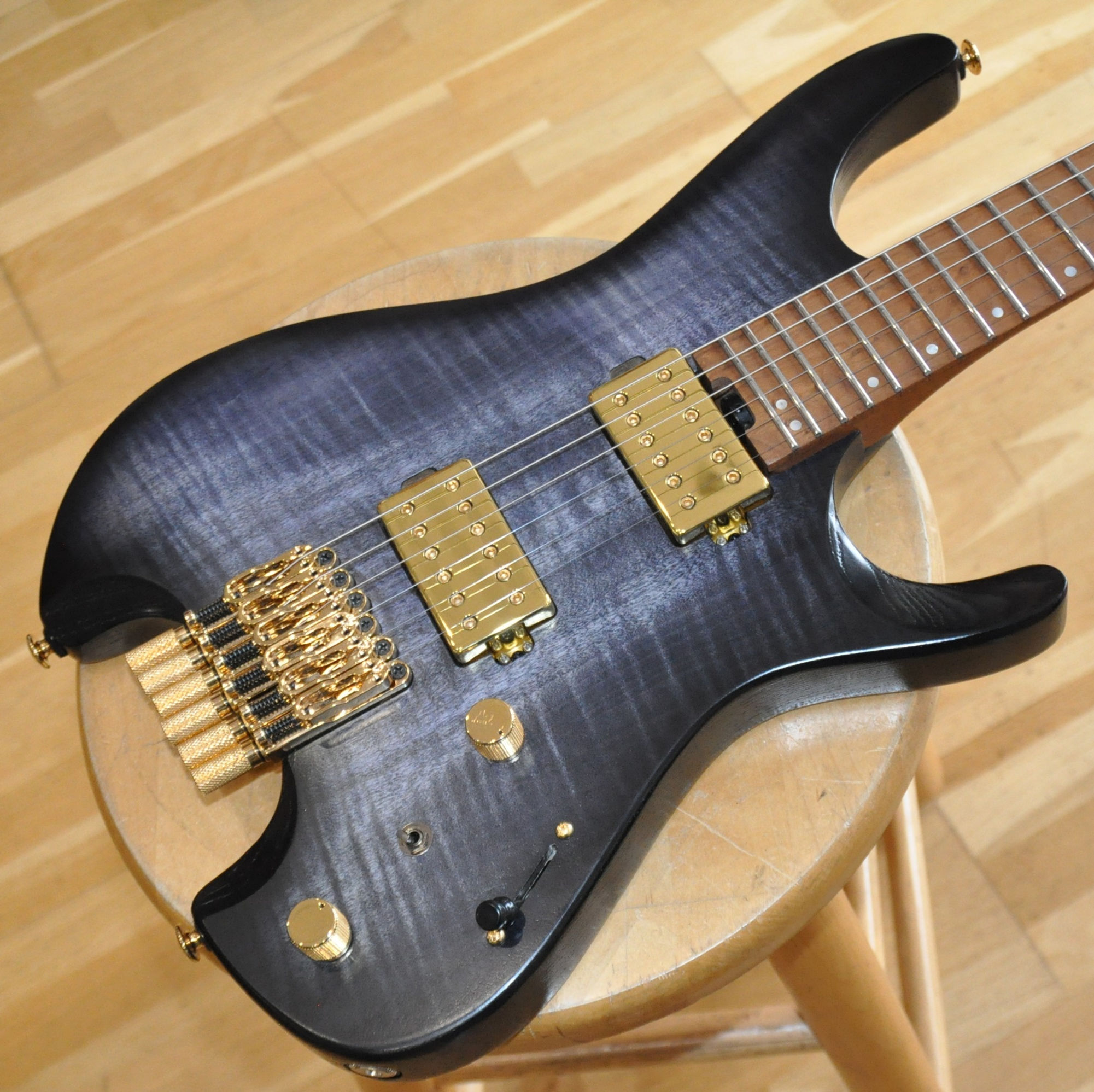 IBANEZ Q52FMG DRL Headless / Quest Series (I250710228)