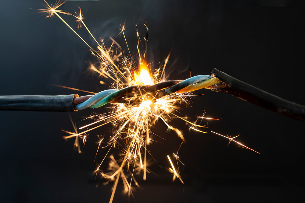 Électrocution et électrisation différence Wekiwi