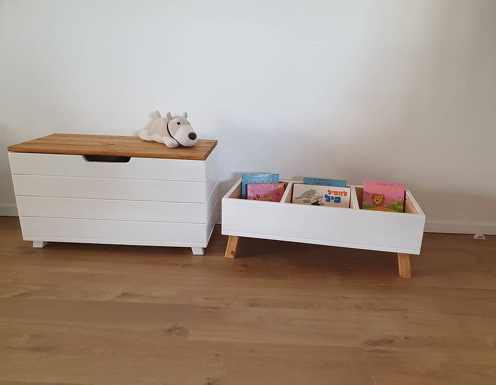 תמונה ממוזערת: מעמד ספרים רצפתי