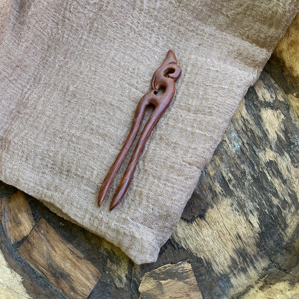 Thumbnail: Hairpin Sandalwood