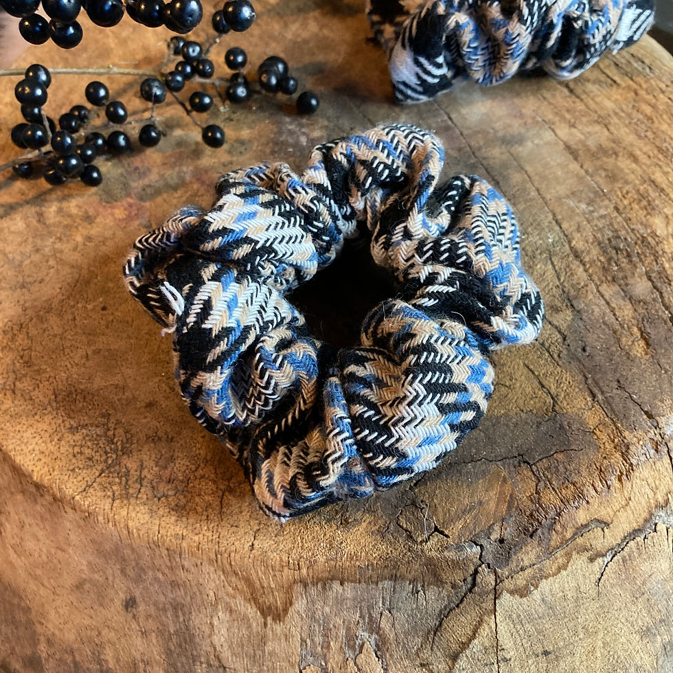 Thumbnail: Scrunchie S
